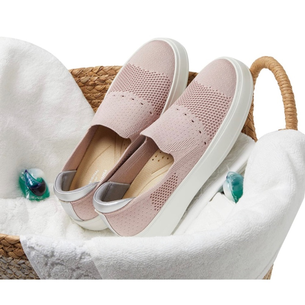 Dearfoams Women's Original Comfort Sophie Slip-on Sneaker shoes 7 - Picture 4 of 13